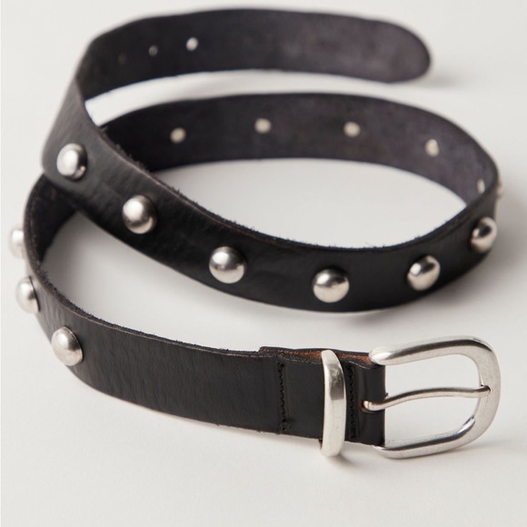Free people studded belt xs - Picture 2 of 2